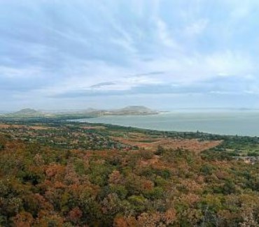 Csapatépítés balatoni panorámával